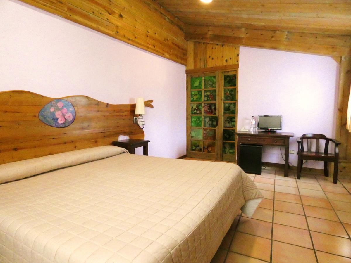 El Jou Nature Sant Corneli Exterior photo